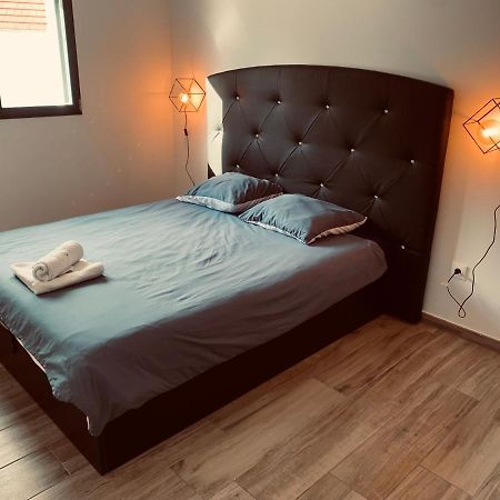 Bella Vista, Parking Gratuit, 5 Min Auxerre Apartman Monéteau Kültér fotó
